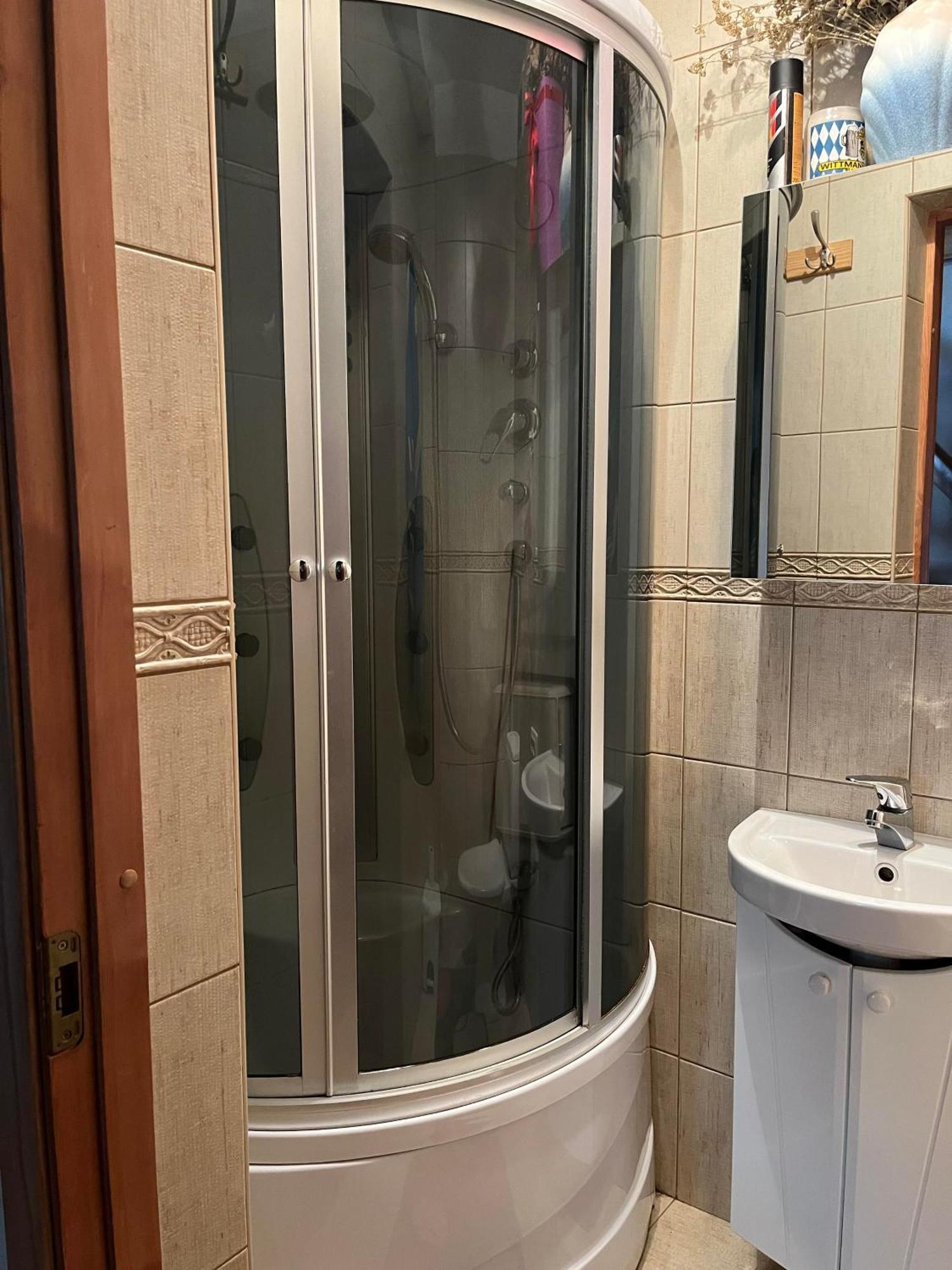 Vabaduse Guesthouse Нарва-Йиесуу Екстер'єр фото